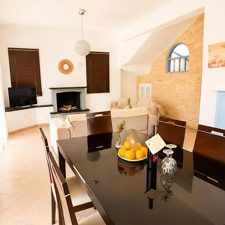 Palm 2 בית נופש *